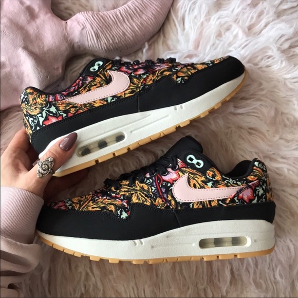 NWT Nike Air Max 1 Rare Floral - Picture 4 of 7